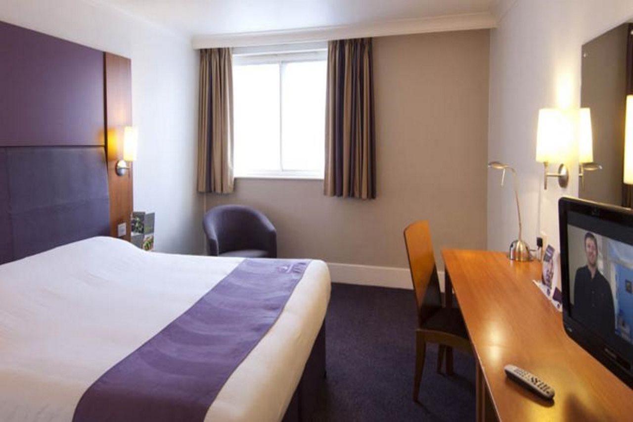 Premier Inn Barnsley Wombwell Εξωτερικό φωτογραφία